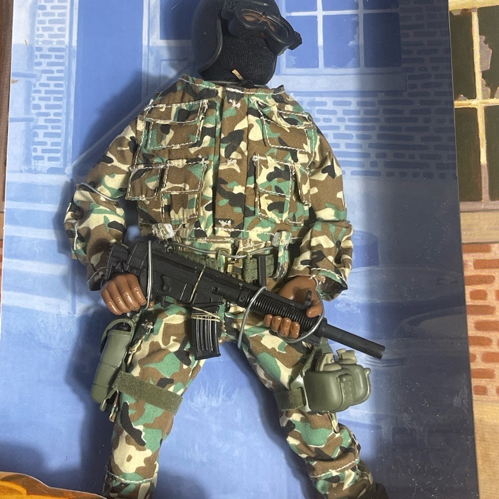 GI Joe Hasbro Vintage British S.A.S. Classic Collection Action Figure NIB 1996 - Picture 9 of 12